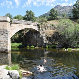 Schwimmen in der Mittagspause